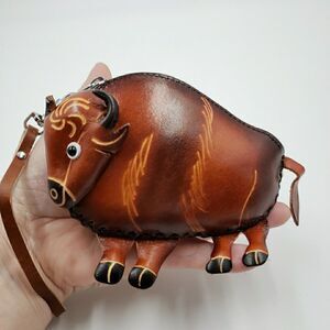 BUFFALO Coin Purse Wristlet Country Western Zip Bag Charm Handmade Leather